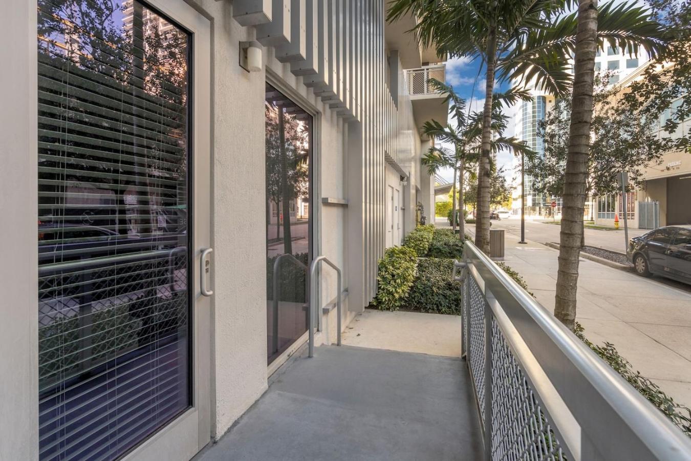 Comfort And Convenience 2br Unit With Free Parking * Miami